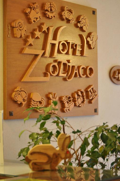 Hotel Zodiaco Больсена Экстерьер фото